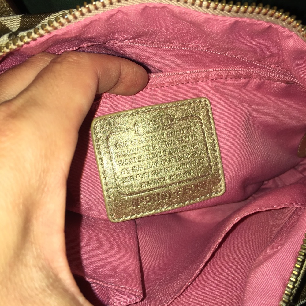 Authentic Coach Shoulder Bag - Picture 5 of 5